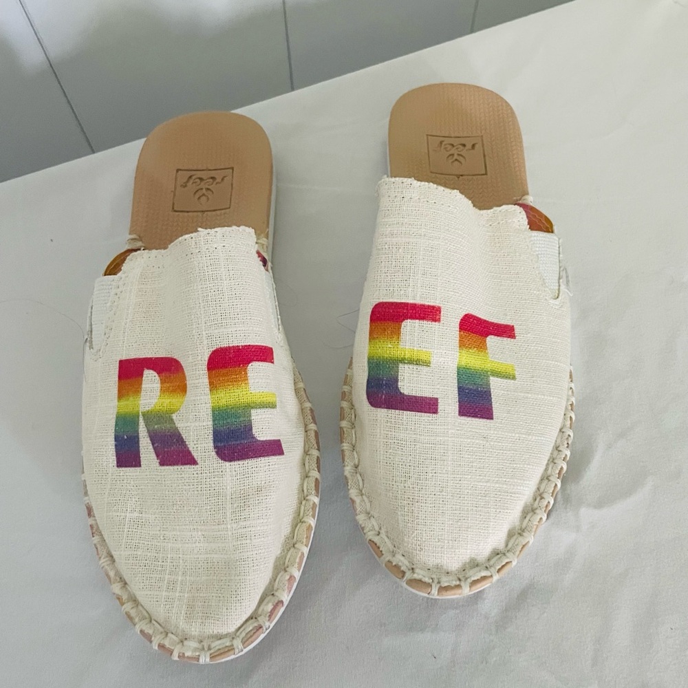 Reef Women's Cream Rainbow Mules-Size 7